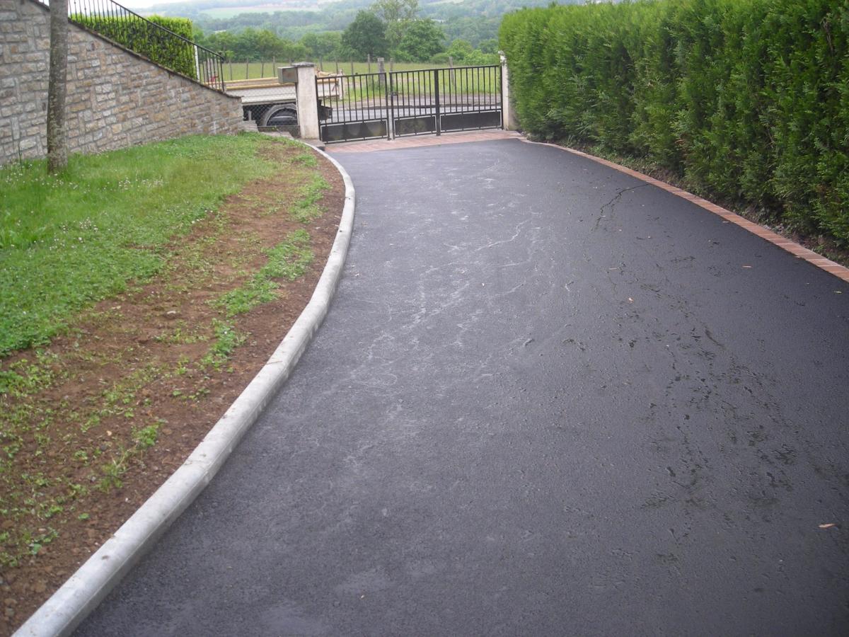 Haute - Vienne, enrobé, bordure, pavés