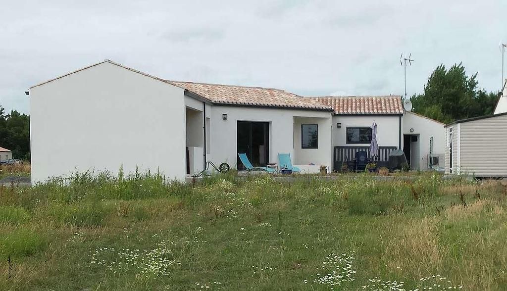 Maçonnerie, enduit et couverture traditionnelle de Vendée