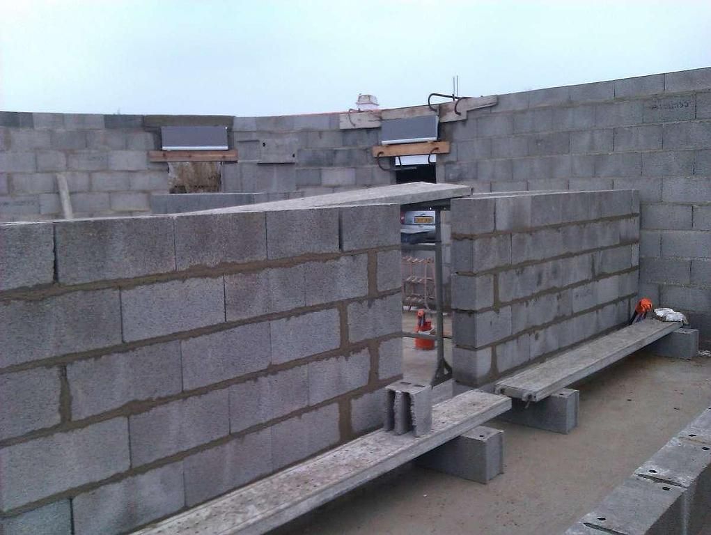 Travaux de maçonnerie gros œuvre avec murs en parpaing