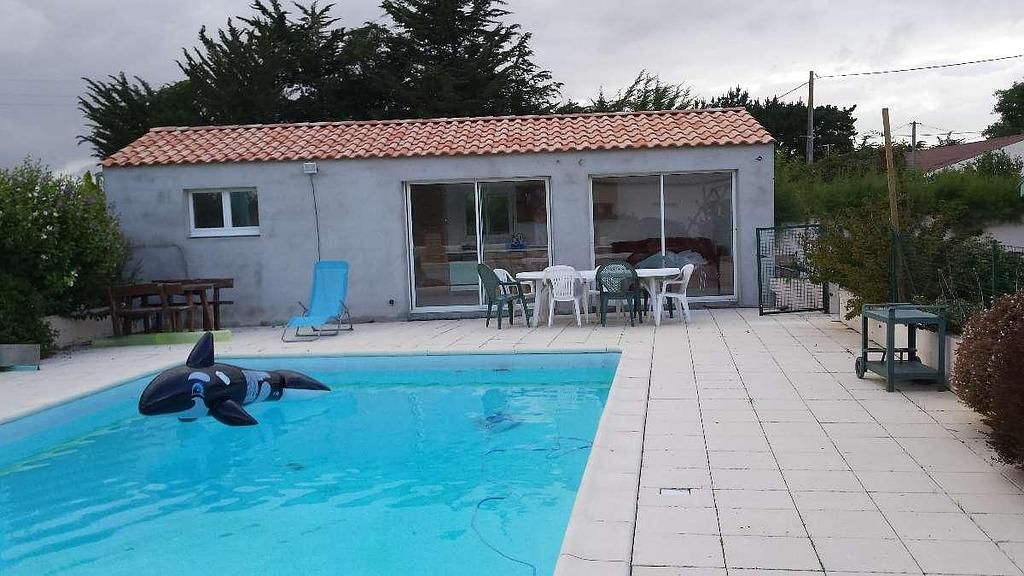 Travaux de terrasse pour piscine accomplis