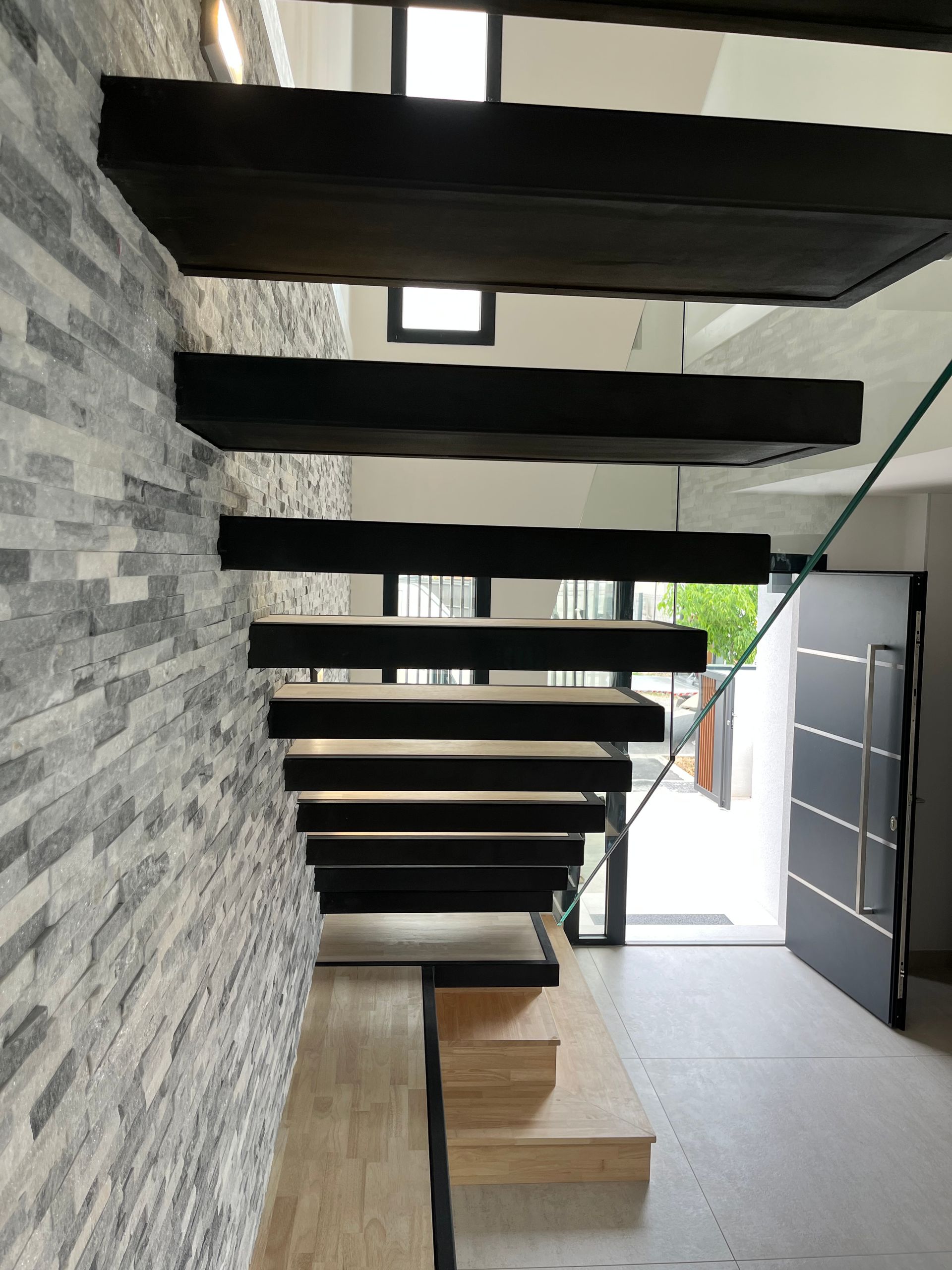 Escalier extérieur en métal