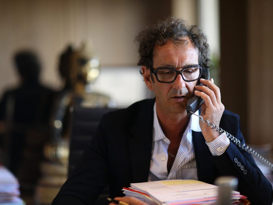 Maître Franck Colette au téléphone