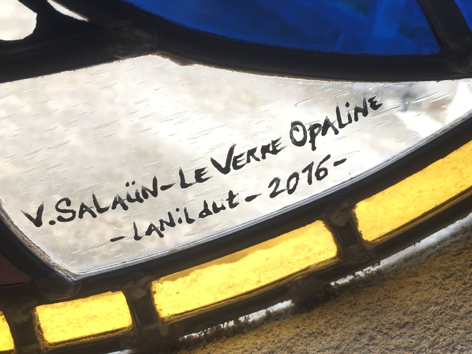 Fabrication artisanale de vitraux Tiffany personnalisé