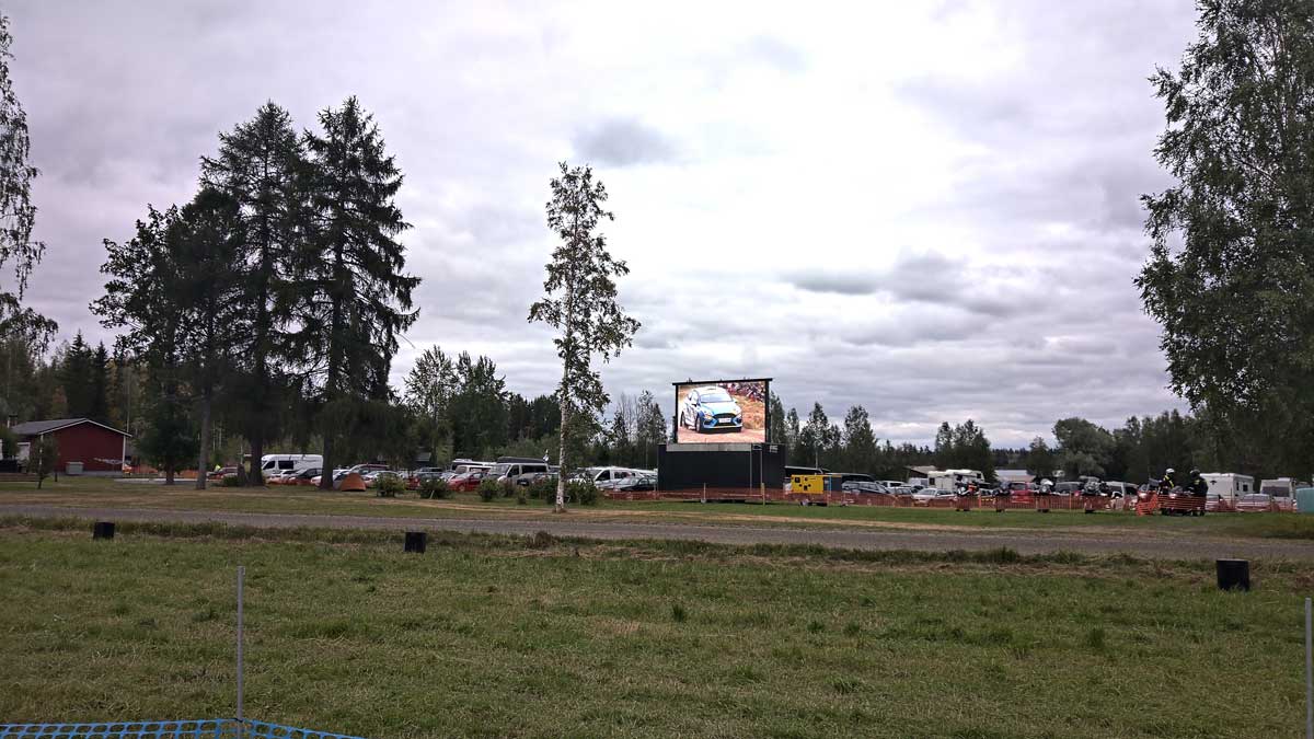 15 m2 screentrailer - Eventgear Oy