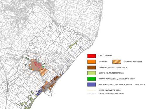 Un mapa en blanco y negro de una ciudad con diferentes áreas de colores.