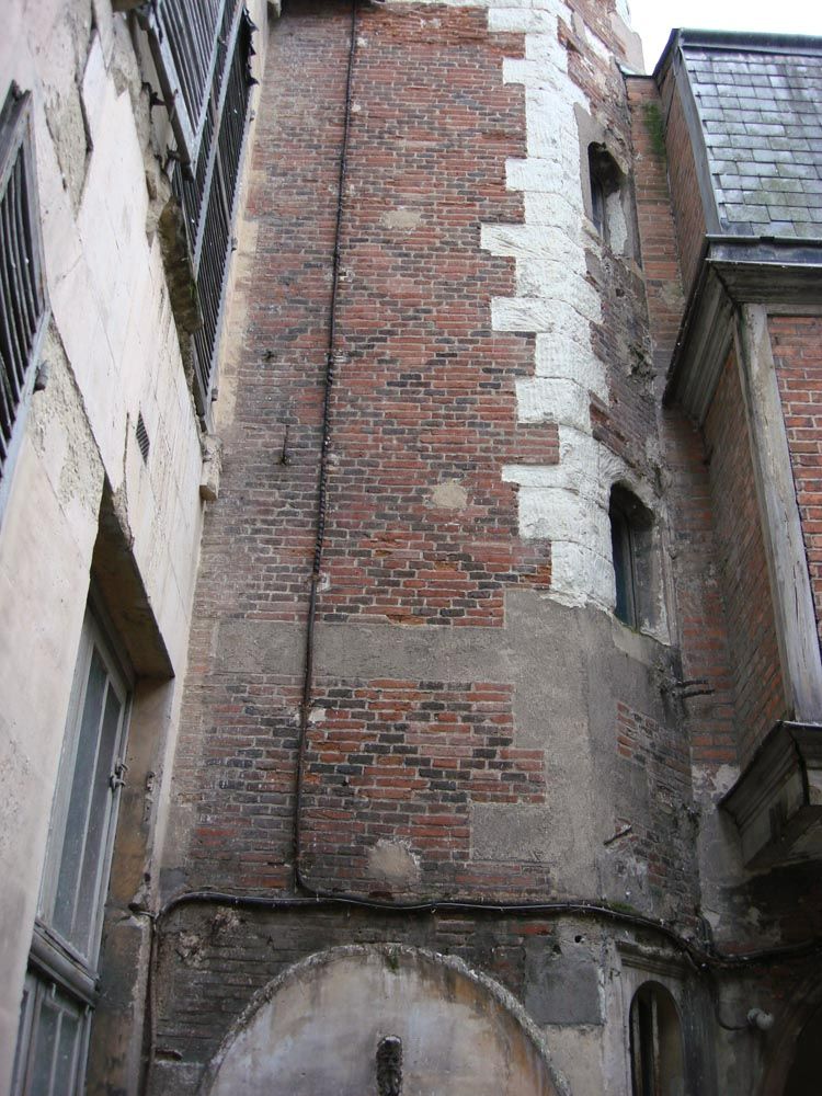 Tour de la Maison des Chamoines avant travaux