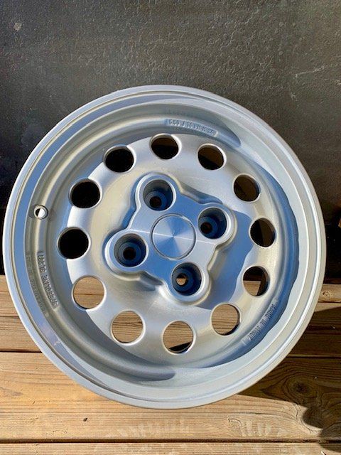 Thermolaquage de jantes à Cluses