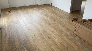 Woodrow Akustik & Trockenbau Bodenverlegung