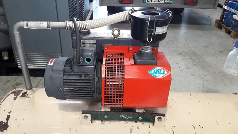 Pompe à vide OCC-156 de la marque Mil’s vendu par l'entreprise Air Plus