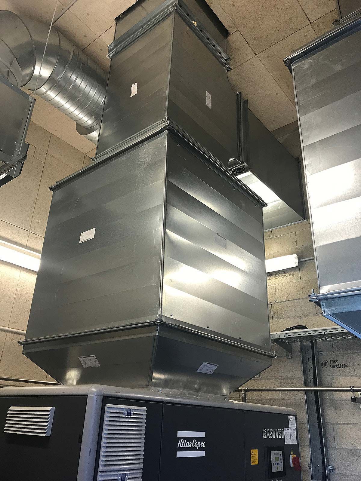 Extraction d’air avec registre été/hiver pour chauffage de locaux