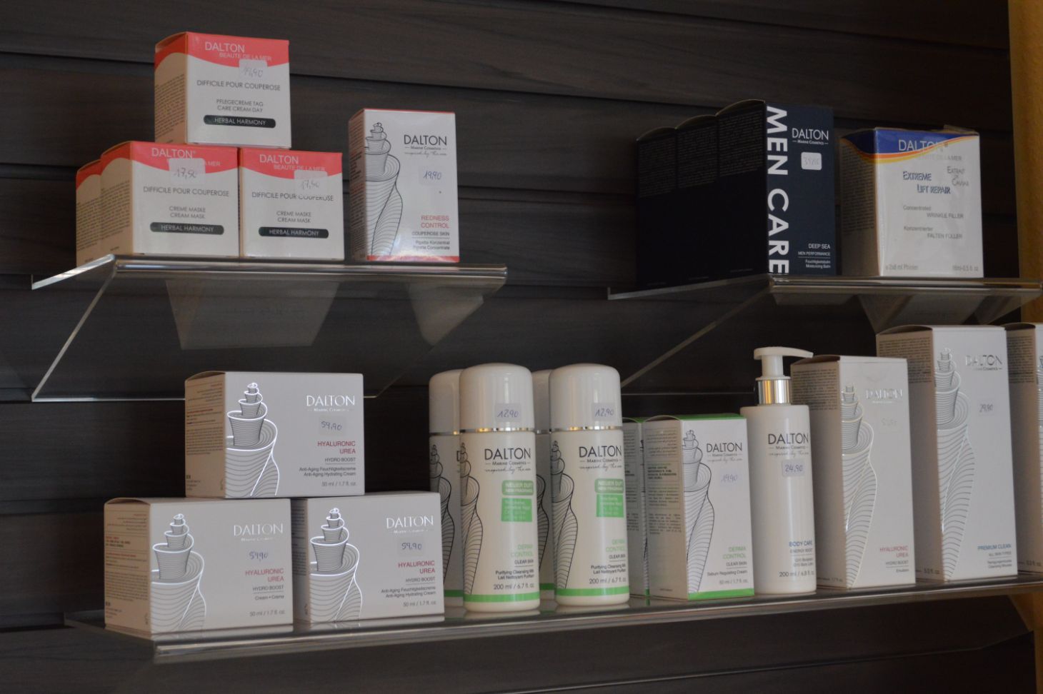 Marion's Nagel & Fußpflegestudio – Produkte