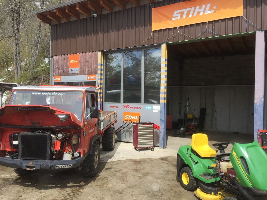 Stihl Motorsägen und Forstgeräte Fachmann für Maschinen und Fahrzeuge