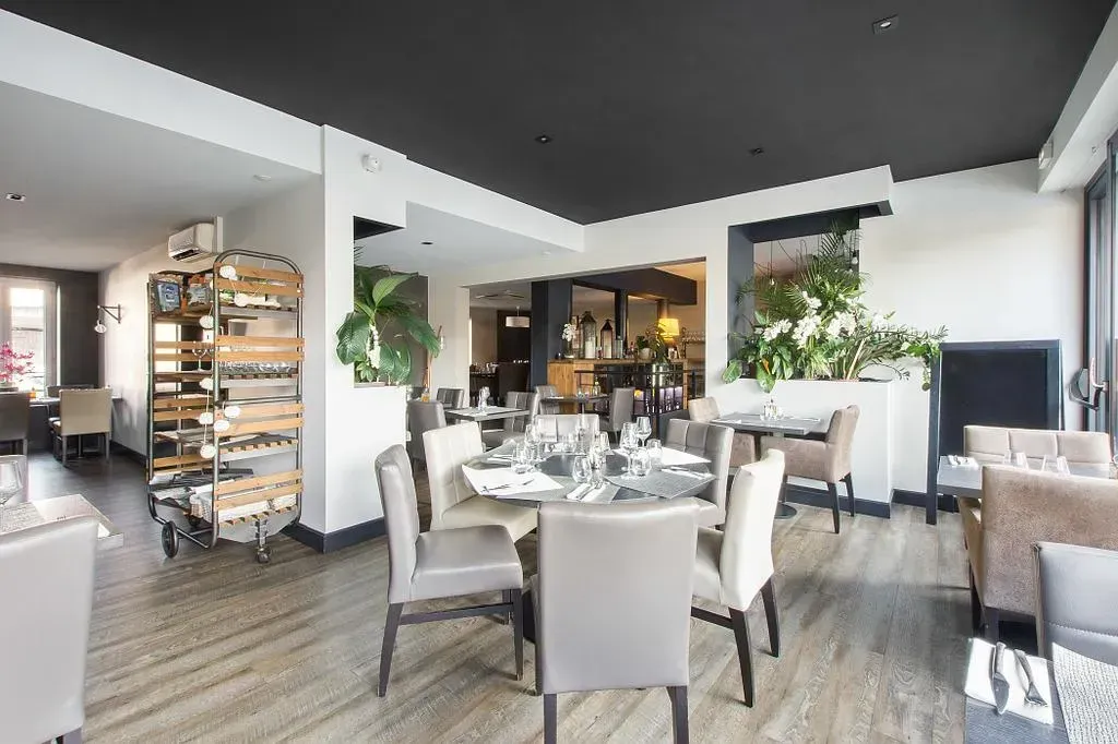 Salle de restaurant Cholet