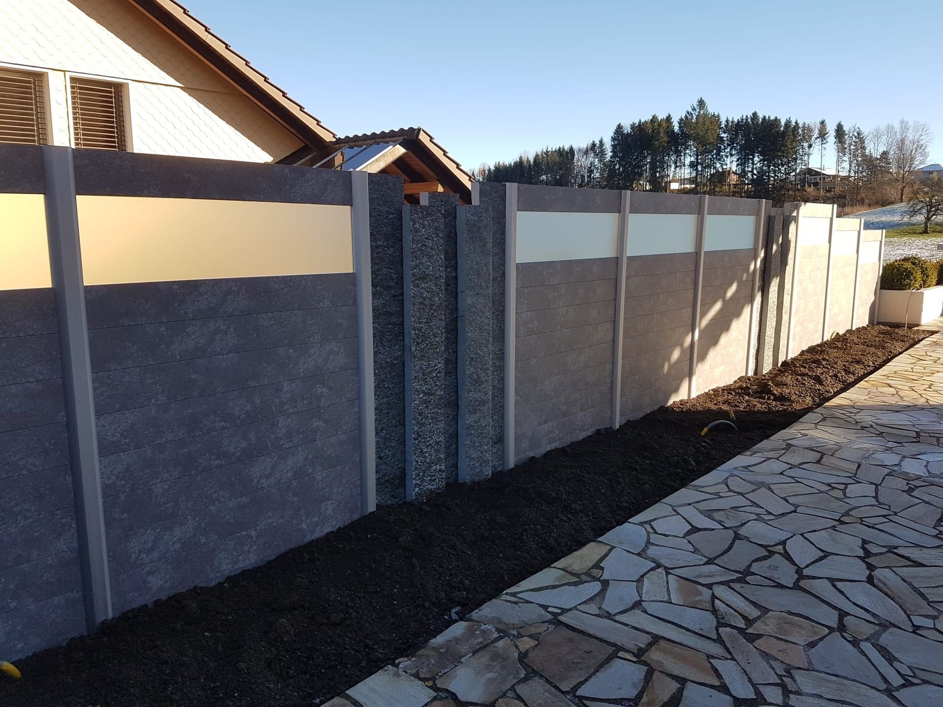 Umzäunung | Bauarbeiten & Umgebungsgestaltung | A. Grob Baugeschäft AG | Wattwil