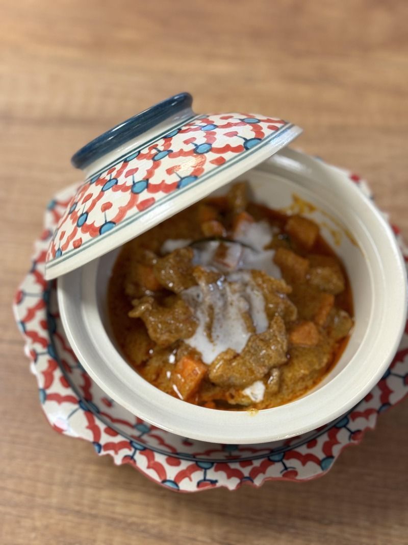 Gericht von Wydler Namnueng Thai Bistro