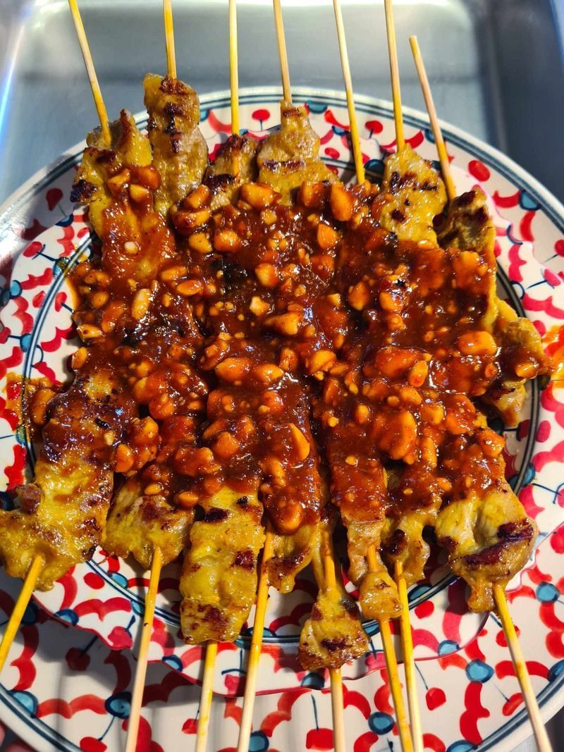 Gericht von Wydler Namnueng Thai Bistro