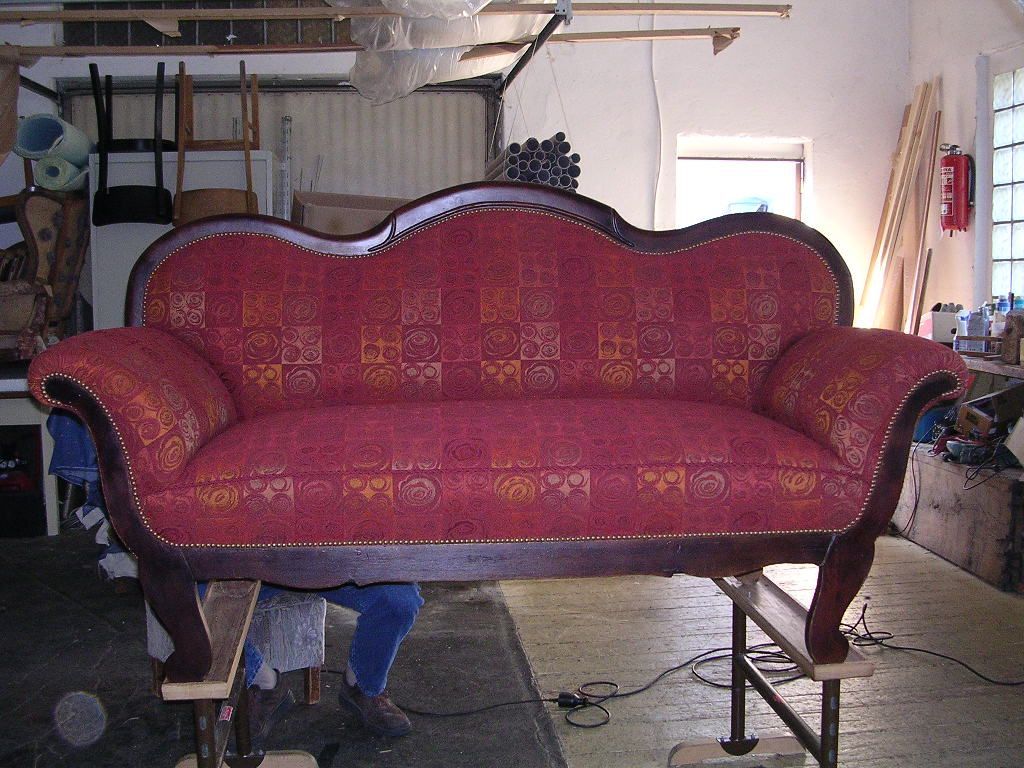 Couch Restauration