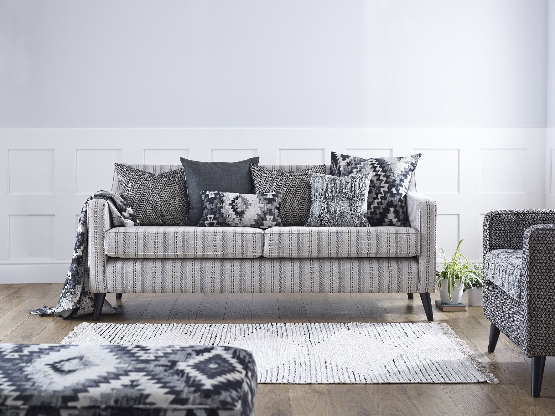 Sofa gestreift Grau