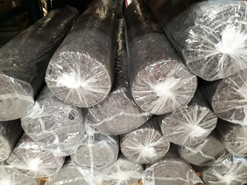 Ein Haufen übereinander gestapelter Plastiktüten