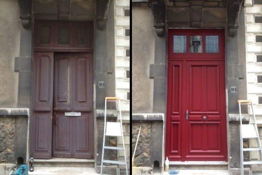 Photo avant, vieille porte marron, photo après, porte rouge flambant neuve
