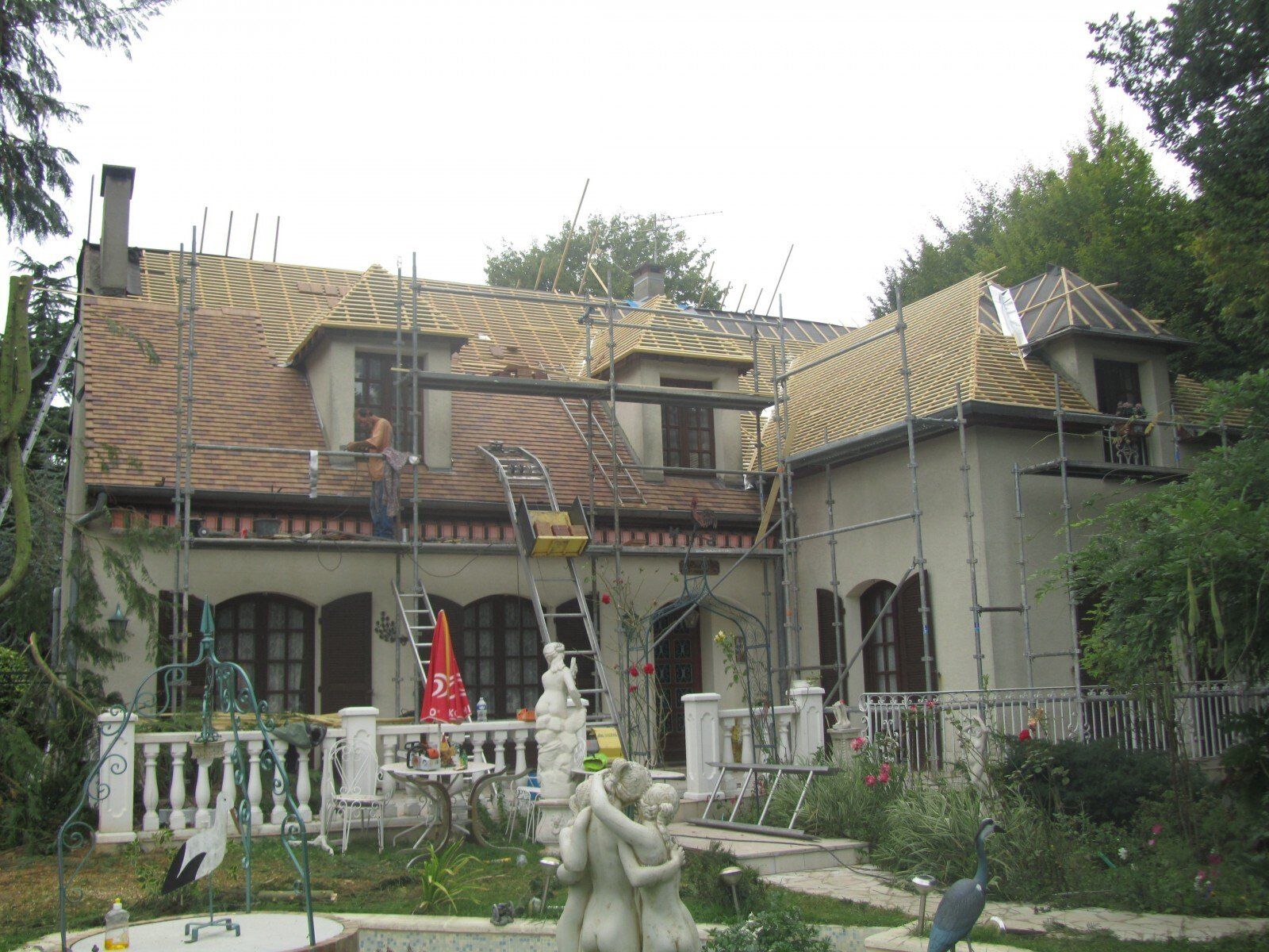 Toit en rénovation