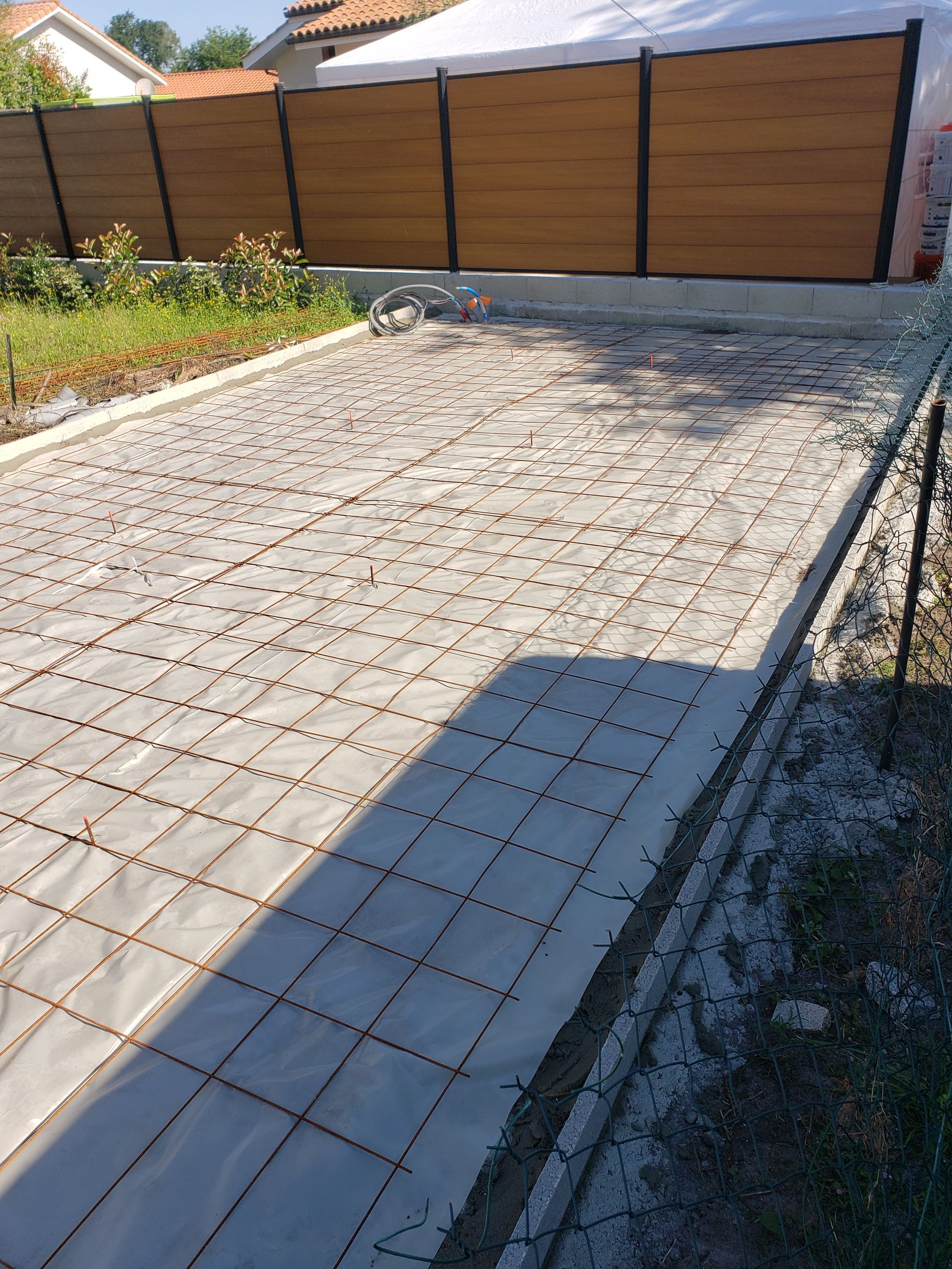 Dalle en béton - pendant