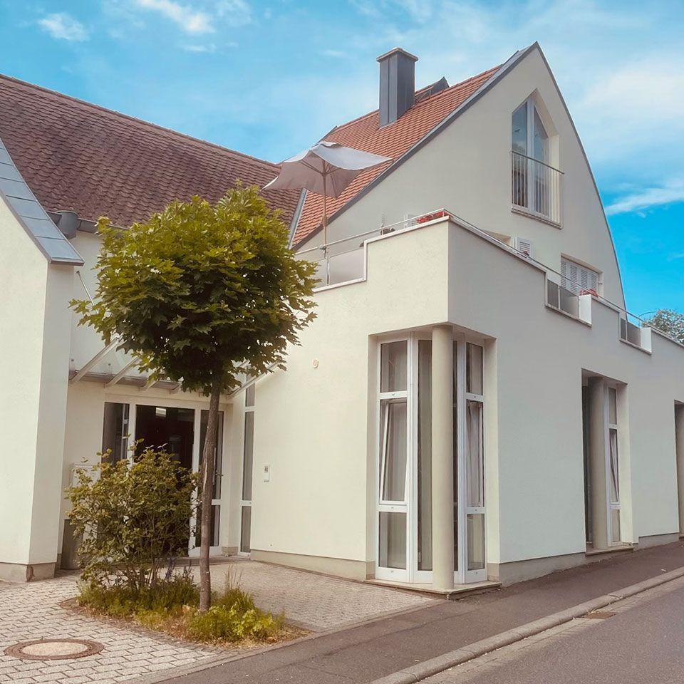 Schwab Physiomed Hauseingang