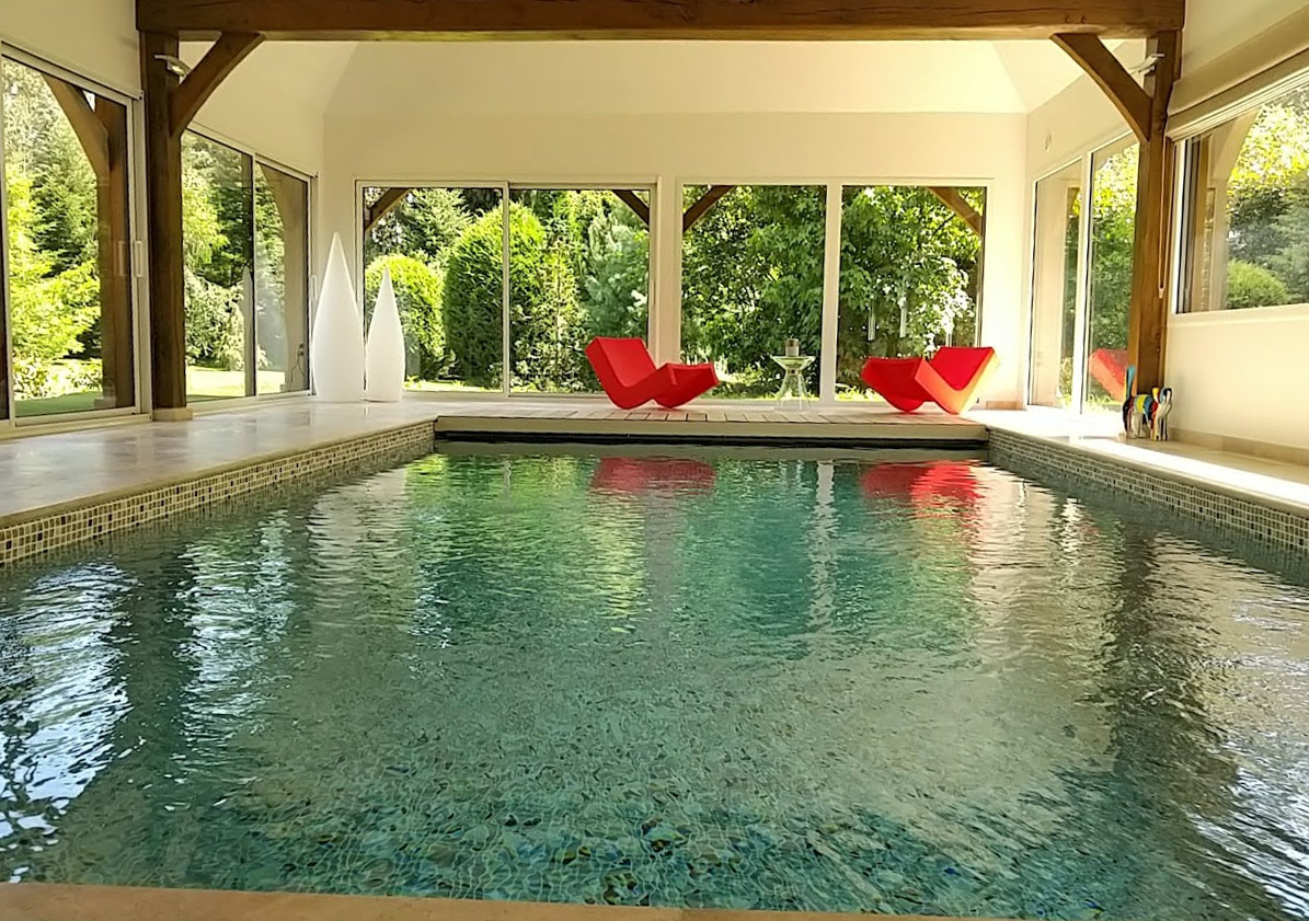Piscine interieure