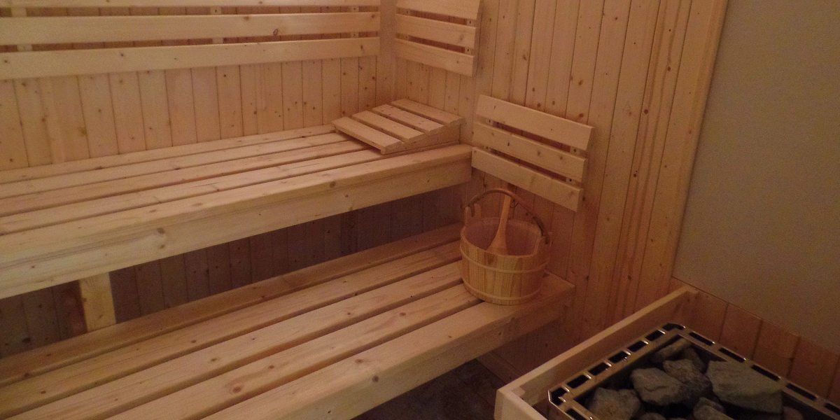 Installation de sauna traditionnel ou infrarouge à Pontl