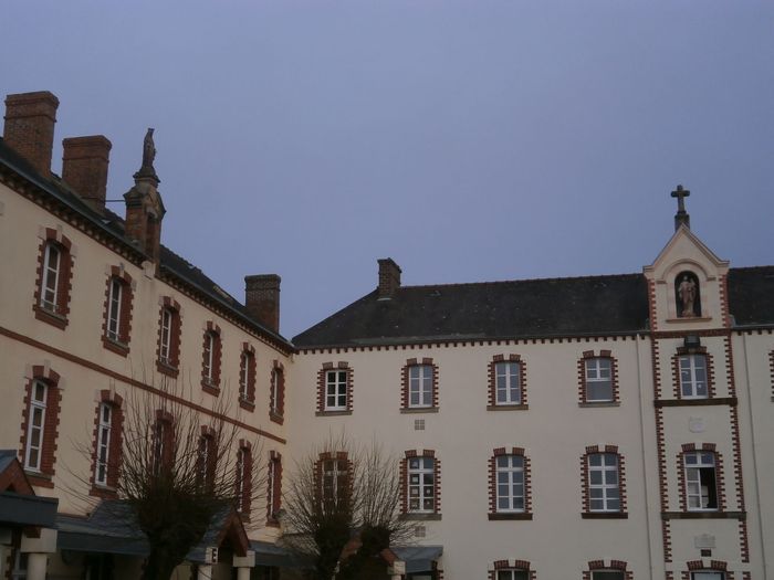 Façade d'un collège