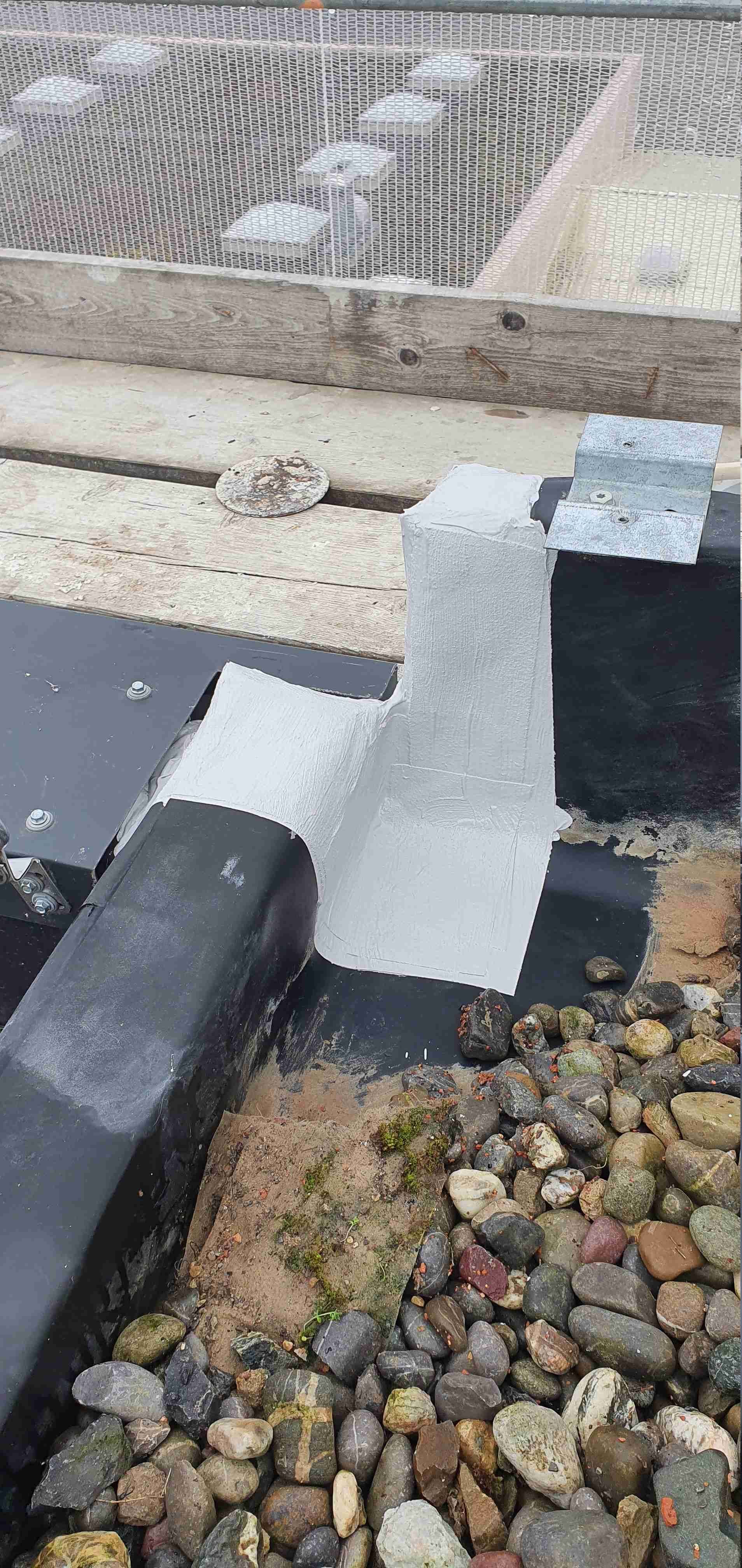 Abdichtungen an einem Flachdach