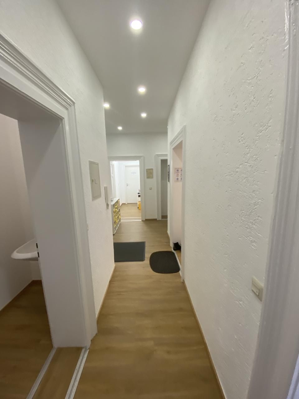 Eingangsbereich der Physiotherapie Johannes Seidl