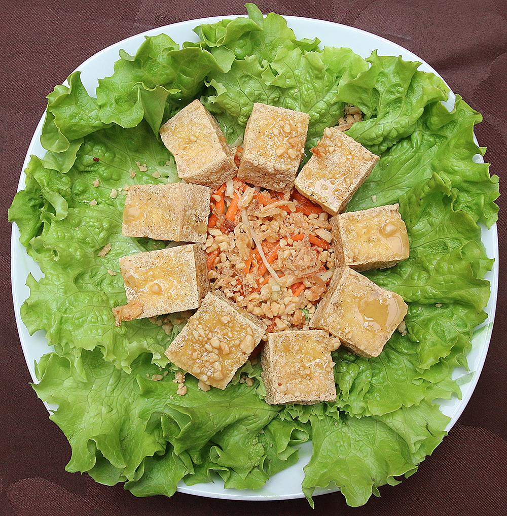 Salade aux tofou 