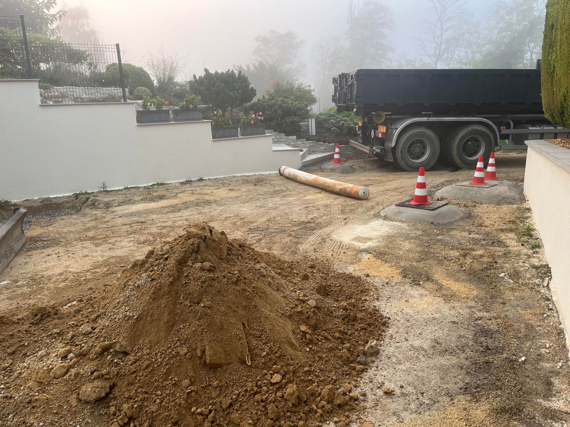 Travaux de terrassement pour l'aménagement d'une cour