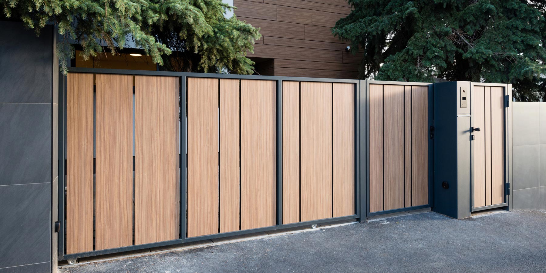 Pose et rénovation de portails et clôtures