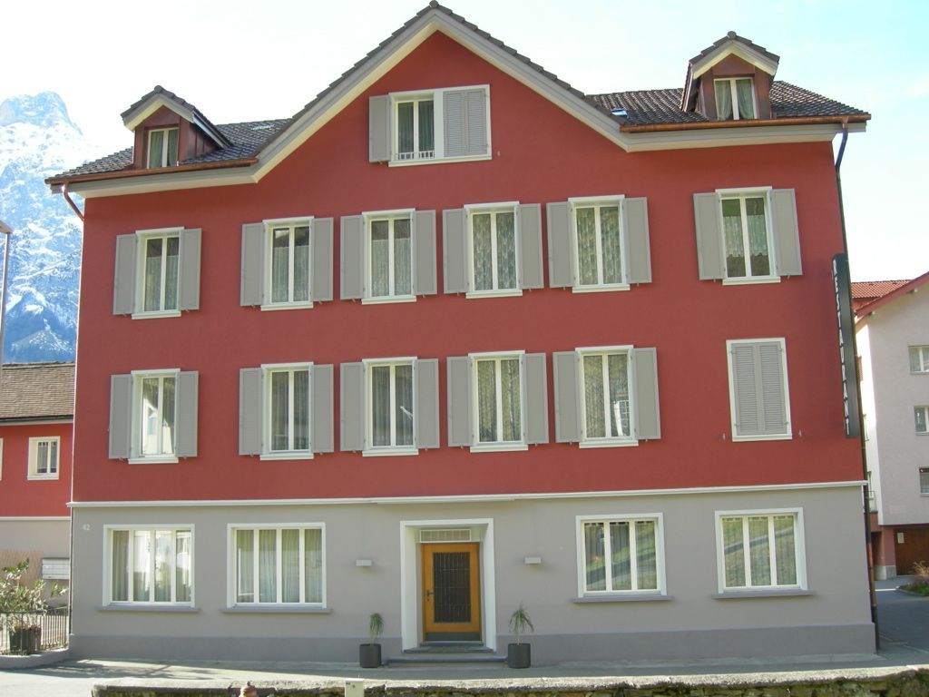 Fassadenrenovation - Malergeschäft Lemmel GmbH - Flüelen