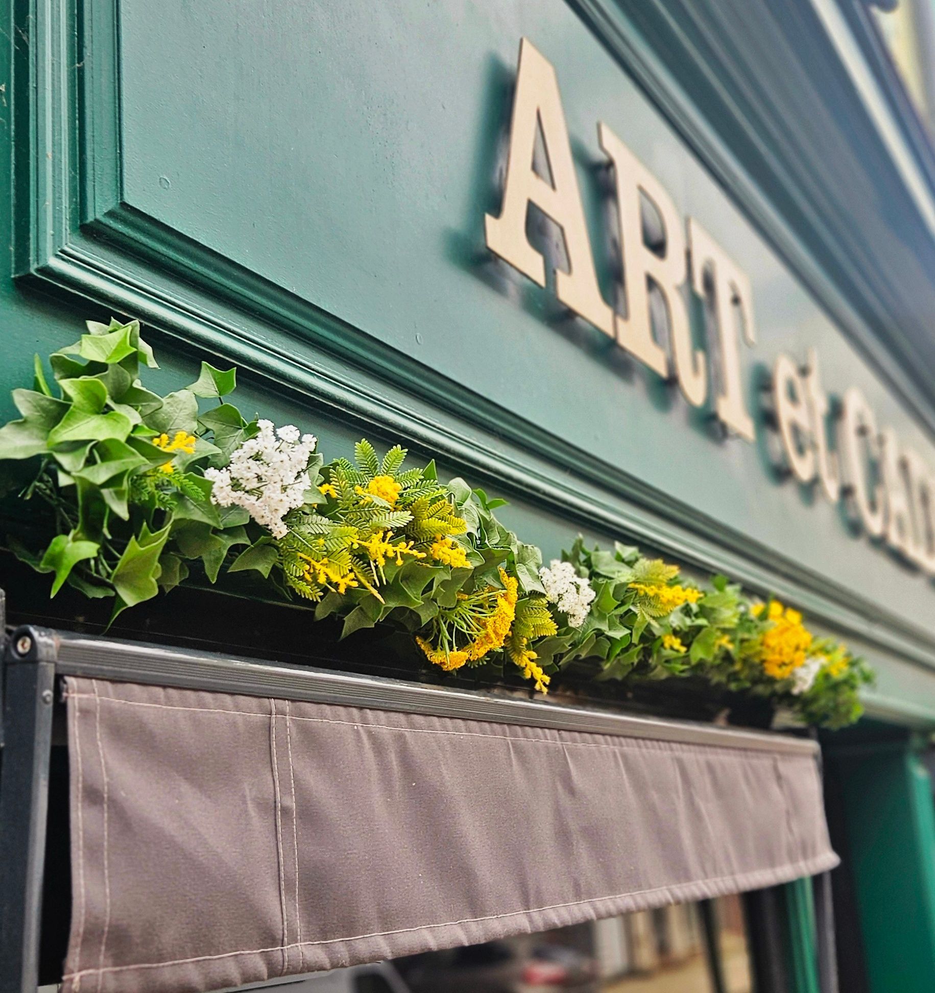 Devanture de la boutique de Troyes