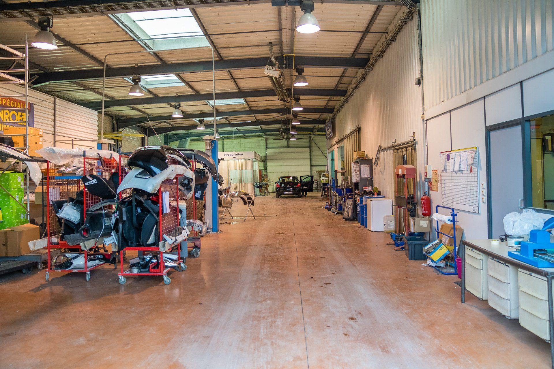 Les grands ateliers du Garage Carrosserie Dunoise