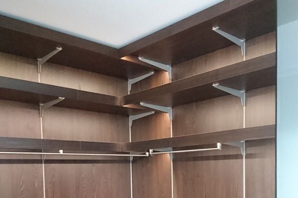 Holzregale von der Schreinerei Hupfer