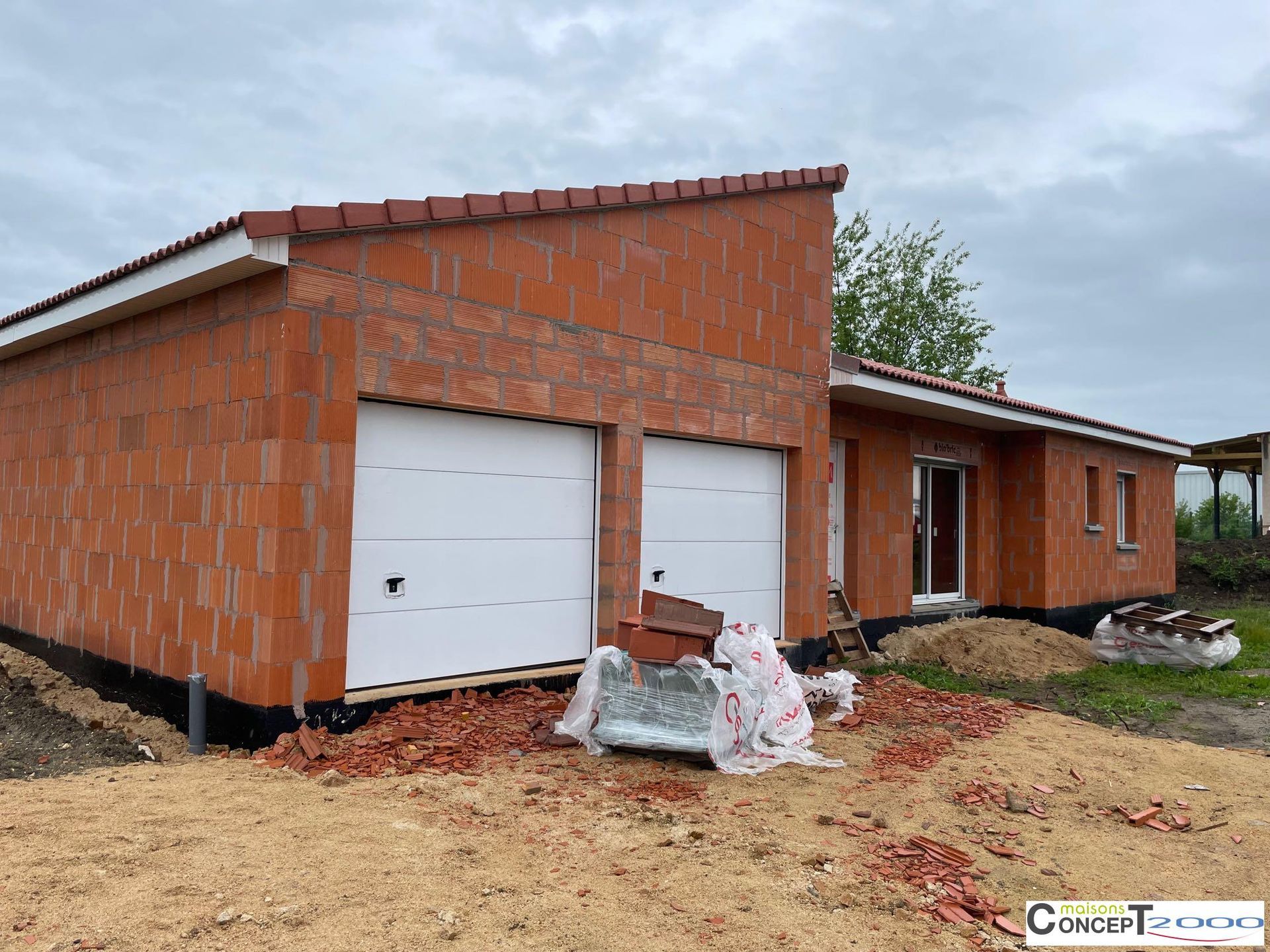 Chantier d'une maison en brique