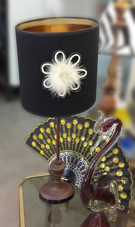 Cylindre tissu velours application plume