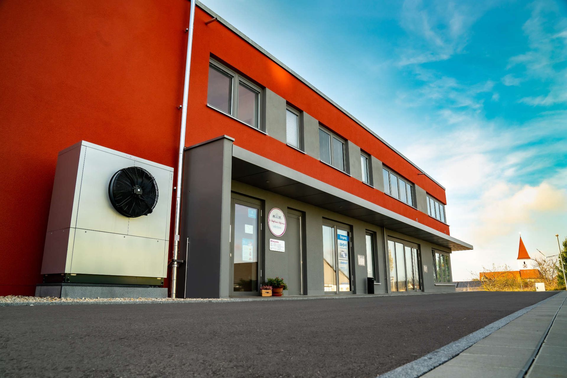 Planung und Bau eines Hauses für Gewerbetreibende