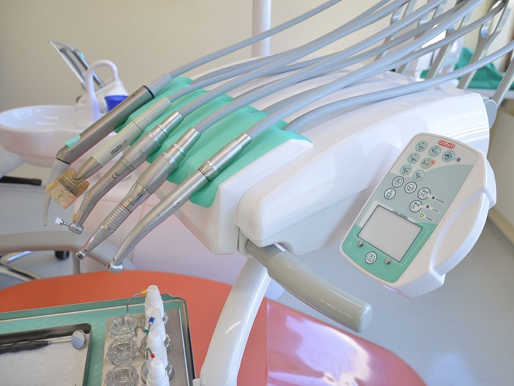 Detail - Zahnärztin Verena Naef - Dornach