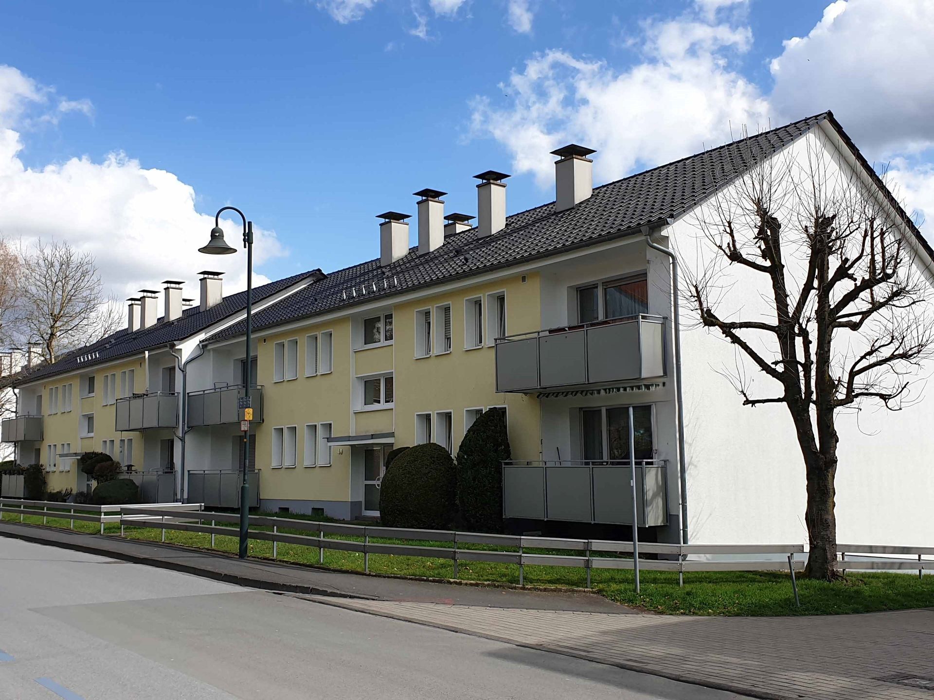 Scharrenbroicher 43-49