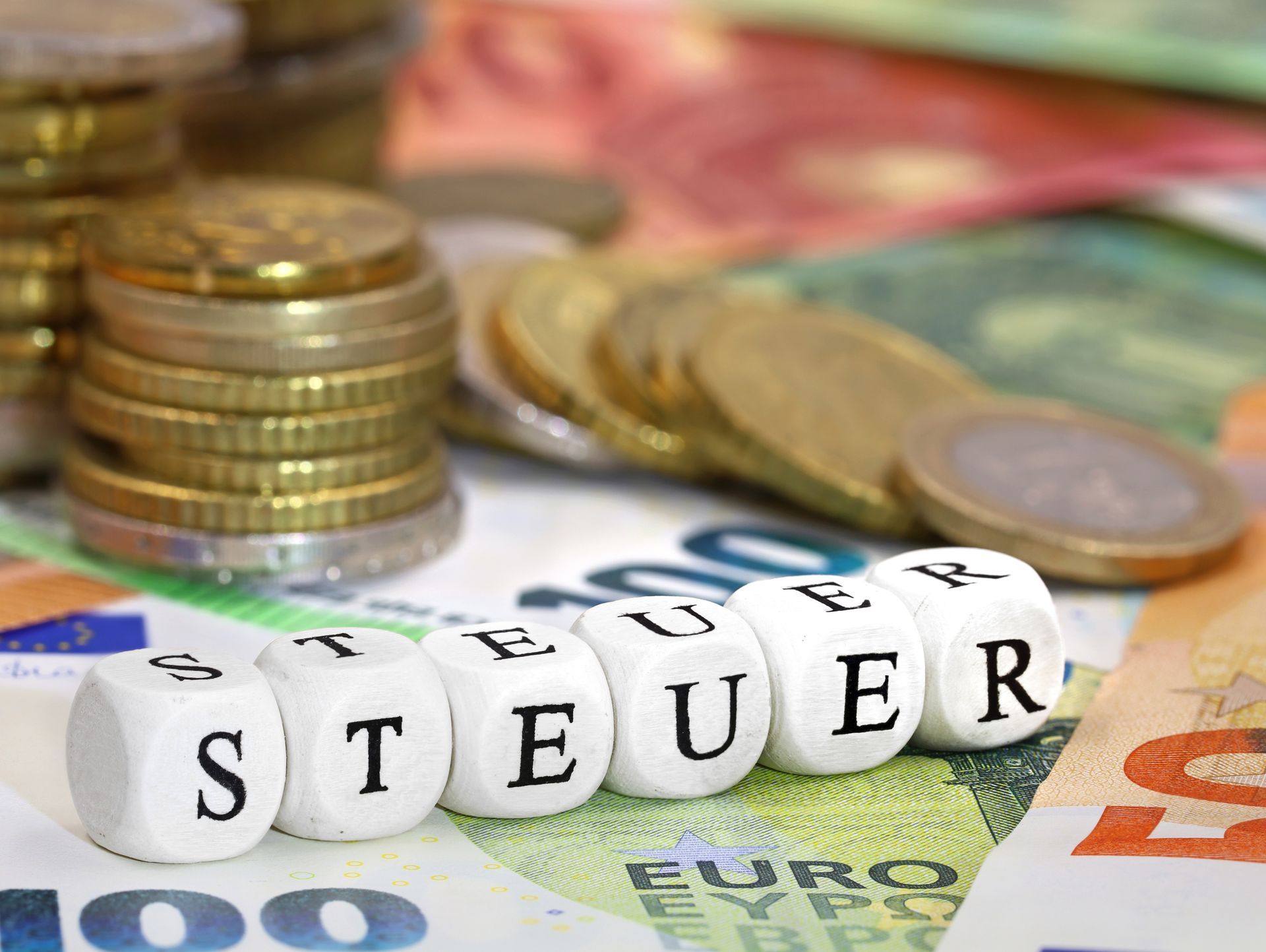 Geld, Würfel Steuer