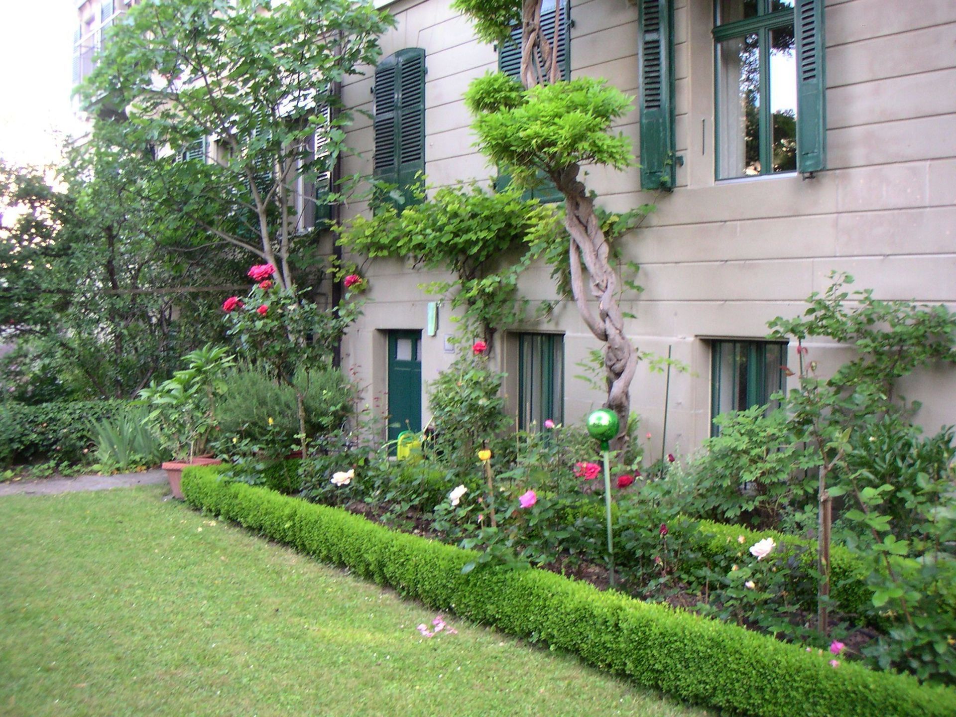 Gartenpflege - Alter Gartenbau in Boll