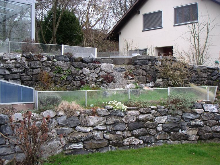 Gartenpflege - Alter Gartenbau in Boll