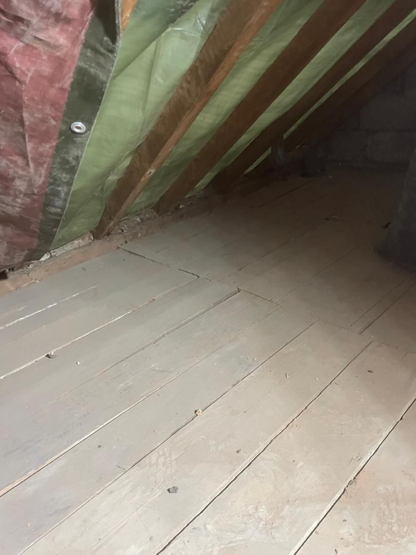 Parquet au sol dans des combles