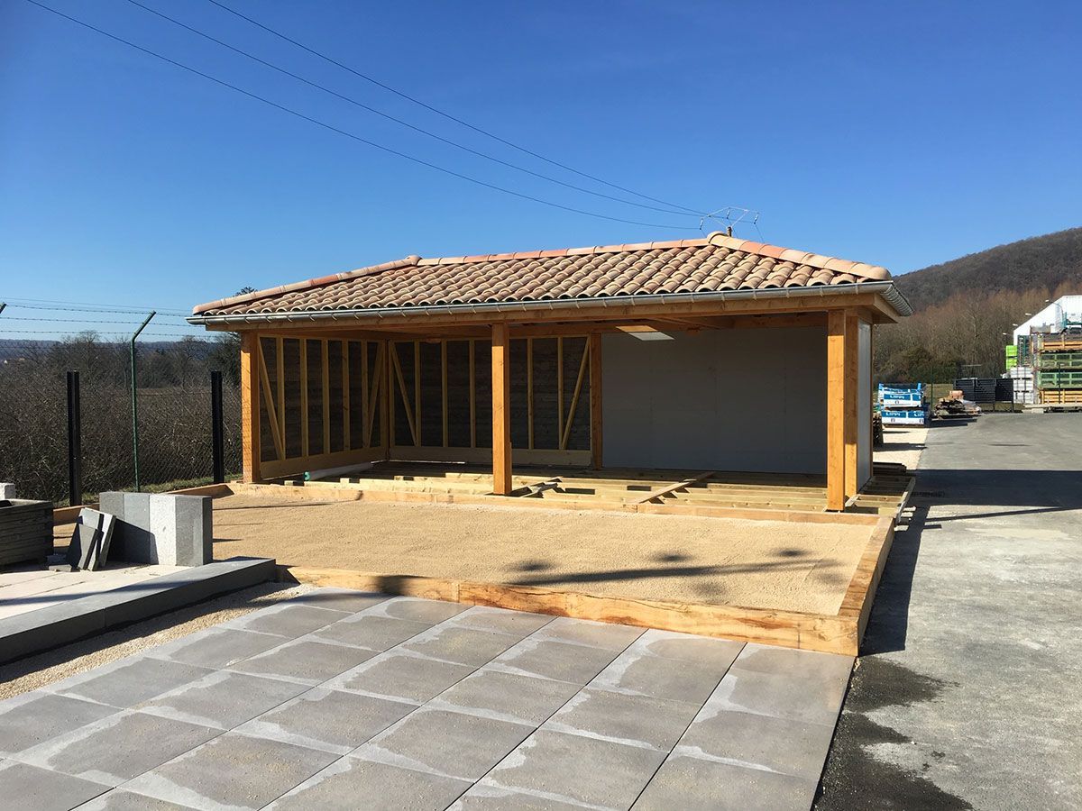 Abri de jardin à ossature en bois