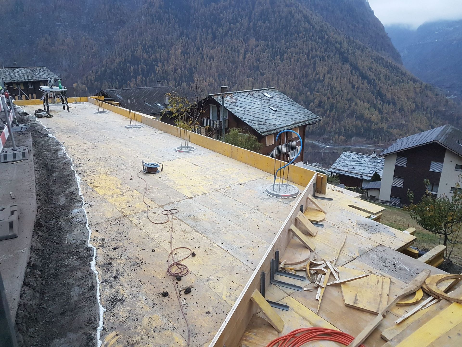 1_Neubau Parkverdeck Staldenried - Regotz Bau und Transporte GmbH